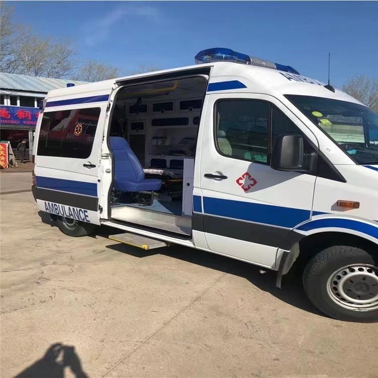 鸡东私人长途救护车出租转院回家